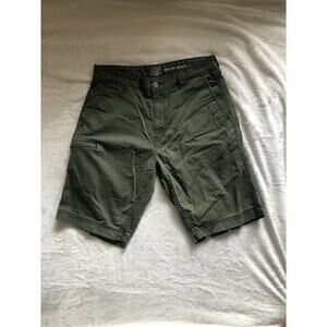 Levis Signature Label Utility Cargo Shorts Olive Color Size 30 Pre Own